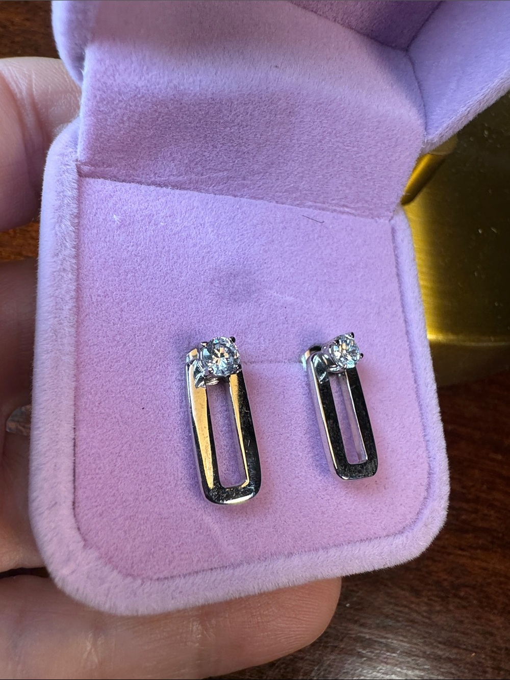 3103-Swarovski Crystal Element post earrings
